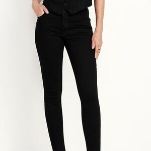 Old Navy Mid Rise Super Skinny Jeans
